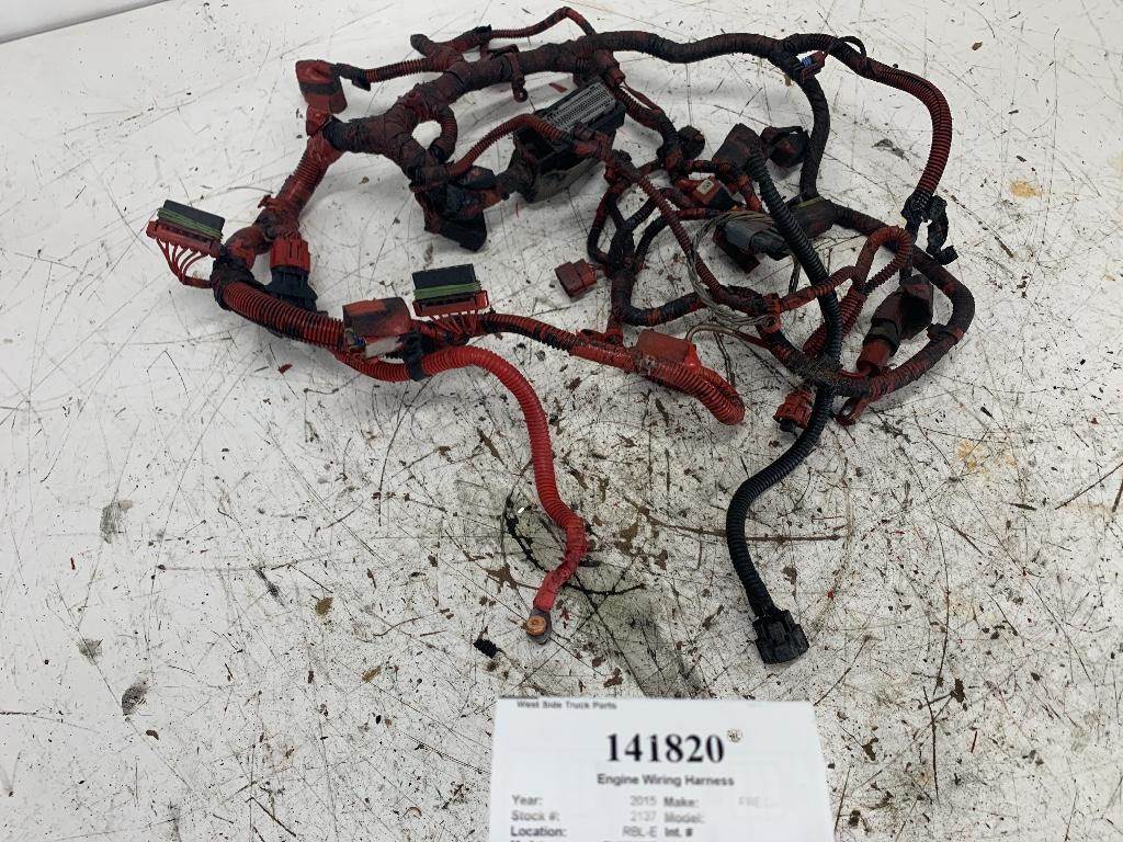 2015 Cummins 5332292 Engine Wiring Harness for a Freightliner M2 106