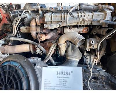 Detroit DD13 Engine for a Freightliner 114SD