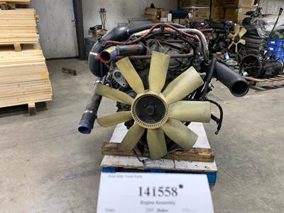 Detroit Series 60 12.7L Engine for a Freightliner COLUMBIA 120