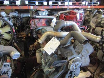 International DT466E Engine