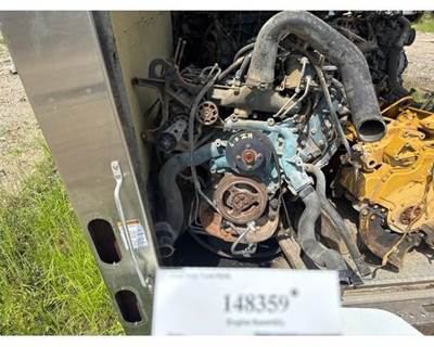 International VT365 Engine - 230 HP