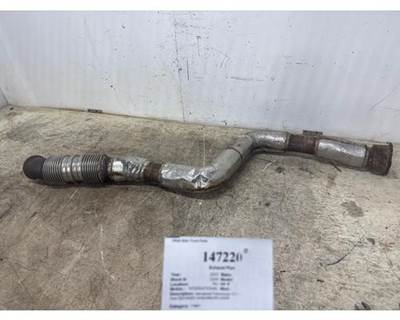 International 4076469C3 Exhaust Pipe for a International MV607