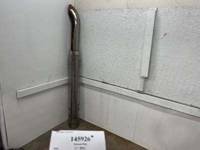 Mack Pinnacle CXU613 Exhaust Pipe for a Mack CXU613