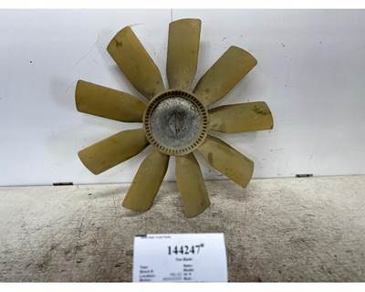 Mercedes-Benz 39208G32 Fan Blade