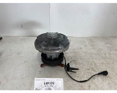 Mack 23585940 Fan Clutch for a Mack CXU613