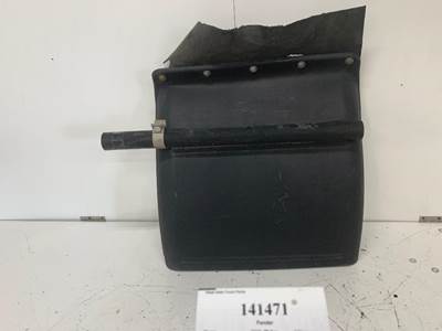 Freightliner A22-69784-000 Left Fender for a Freightliner CASCADIA