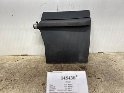 Freightliner A22-75774-000 Left Fender for a Freightliner CASCADIA 126