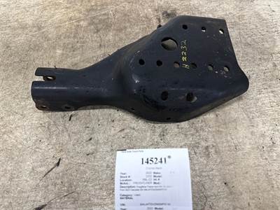 Freightliner 15-28666-015 Right Frame Horn for a Freightliner CASCADIA 126