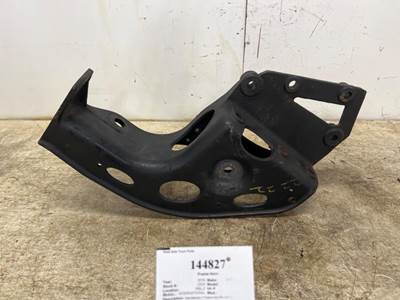 International 3843482C4 Right Frame Horn for a International LT625
