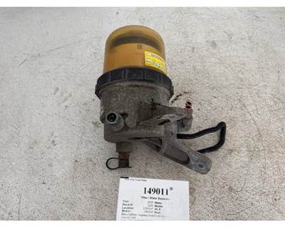 Davco 485 Fuel / Water Separator for a Freightliner CASCADIA 126