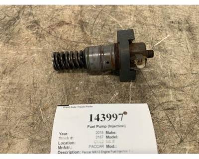 Paccar 1934322 Fuel Injection Pump for a Peterbilt 579