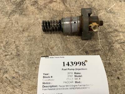 Paccar 2102391 Fuel Injection Pump for a Peterbilt 579
