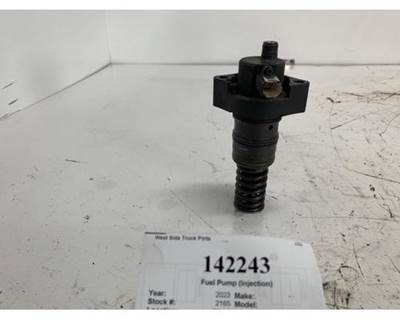 Paccar 2185361 Fuel Injection Pump for a Kenworth T680