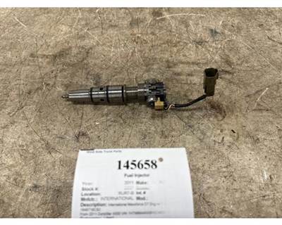 International 1848718C92 Fuel Injector for a International DuraStar 4300