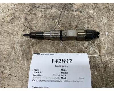 International MaxxForce 13 Fuel Injector