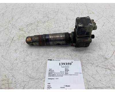 Mercedes-Benz A0280748602 Fuel Injector
