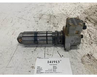Mercedes-Benz RA028074880 Fuel Injector