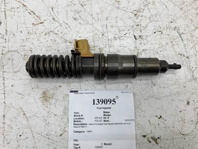 Volvo 85003656 Fuel Injector