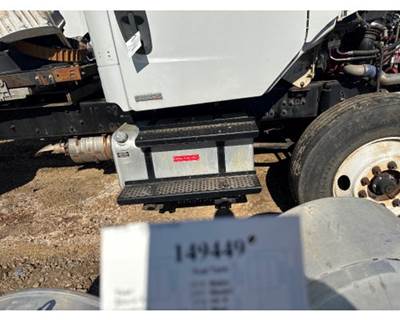Freightliner A03-35654-203 Right Fuel Tank for a Freightliner M2 106