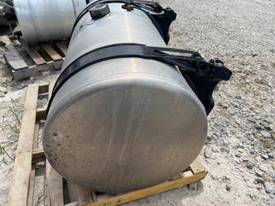 Freightliner A03-40282-160 Left Fuel Tank for a Freightliner CASCADIA 126