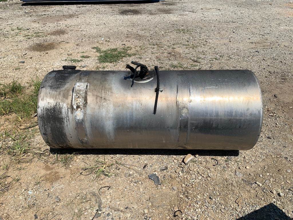 2007 Kenworth T2000 Left Fuel Tank For Sale Owensboro, KY West Side