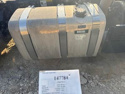 Mack 23025687 Fuel Tank for a Mack CXU612