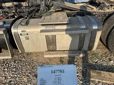 Mack 23027326 Fuel Tank for a Mack CXU612