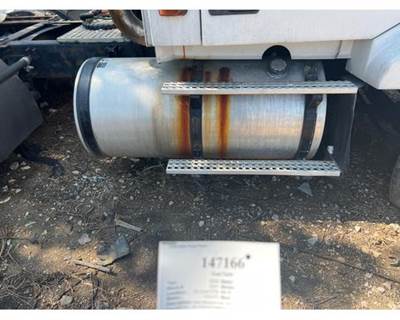 Volvo VNL Right Fuel Tank