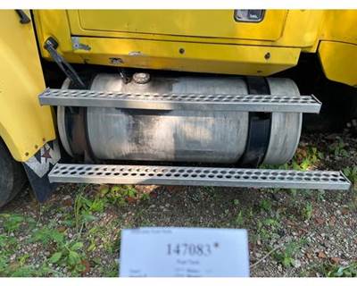 Western Star A03-34592-080 Left Fuel Tank for a Western Star TR 4900 FA