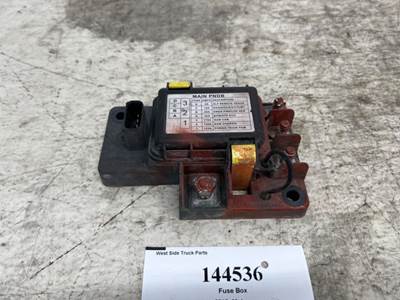 Freightliner A06-72138-012 Fuse Box for a Freightliner CASCADIA 126