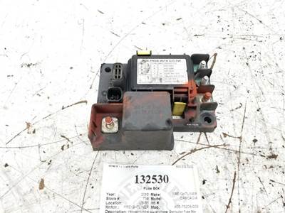 Freightliner A06-75208-009 Fuse Box for a Freightliner CASCADIA