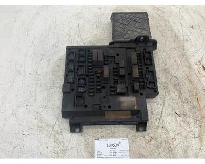 Freightliner A06-75981-002 Fuse Box for a Freightliner CASCADIA 125BBC