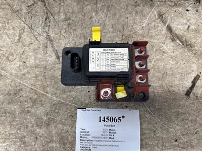 Freightliner A66-03712-010 Fuse Box for a Freightliner M2 106