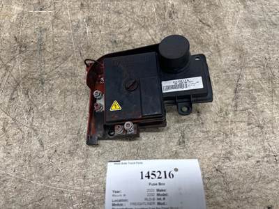 Freightliner A66-10292-004 Fuse Box for a Freightliner CASCADIA 126