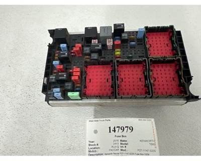 Paccar Fuse Box for a Kenworth T680