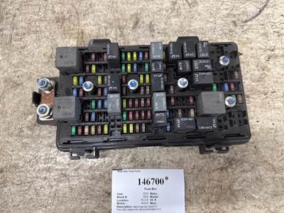 Mack 23644737 Fuse Box for a Mack R686T