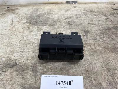 Paccar P27-1135-0110 Fuse Box for a Kenworth T680