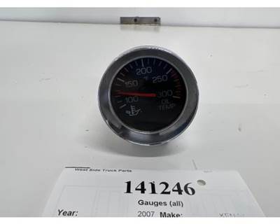 Paccar Oil Temperature Gauge, Part # Q43-1092-106C, for Kenworth W900