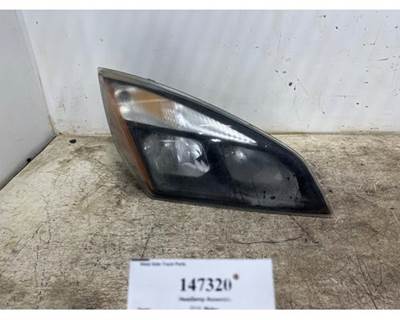 Freightliner A66-01512-003 Right Headlight Assembly for a Freightliner CASCADIA 126