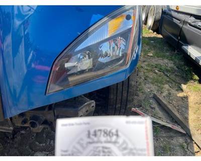 Freightliner A66-01512-004 Left Headlight Assembly for a Freightliner CASCADIA