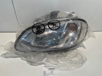Freightliner M2 Headlight Assembly LH FL004-B001L
Fits 2002-2014 Freightliner