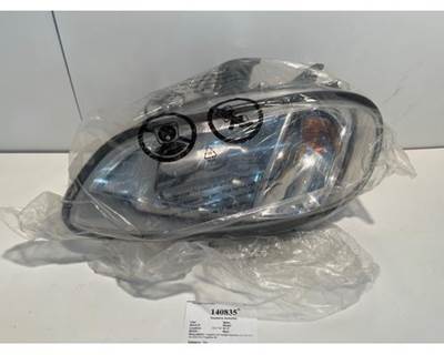 Freightliner M2 Headlight Assembly LH FL004-B001L
Fits 2002-2014 Freightliner