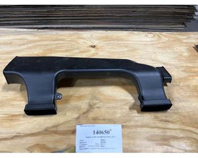 Freightliner Auxiliary HVAC Duct, Part # 22-76282-000
