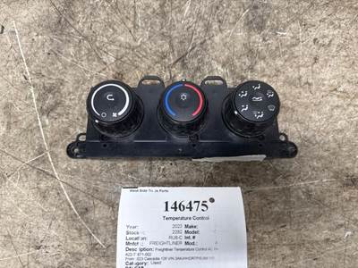 Freightliner A22-73671-002 Heater / AC Temp Control for a Freightliner CASCADIA 126