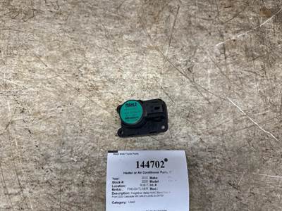 Freightliner FK466001 Heater / AC Temp Control for a Freightliner CASCADIA 126