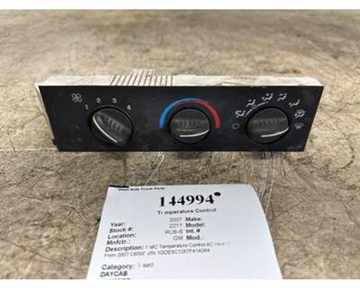 Used GMC Heater / AC Temp Control, Part # 94666468, Fits 2007 C5500 C5C042