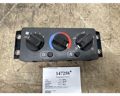2018 Mack CXU613 Heater / AC Temperature Control, Part # 29RD324AM