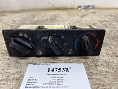 Peterbilt Q21-6000-001 Heater / AC Temp Control for a Peterbilt 386