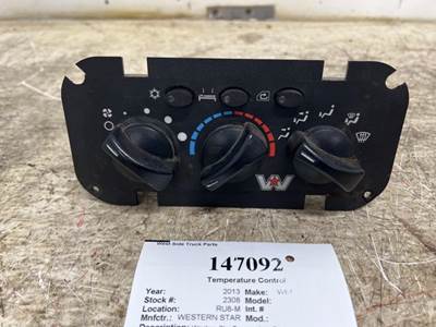 Western Star A22-73379-005 Heater / AC Temp Control for a Western Star TR 4900 FA