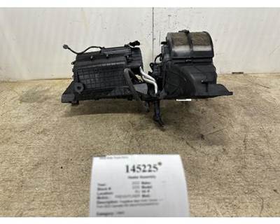 Freightliner A22-73651-001 Heater Assembly for a Freightliner CASCADIA 126